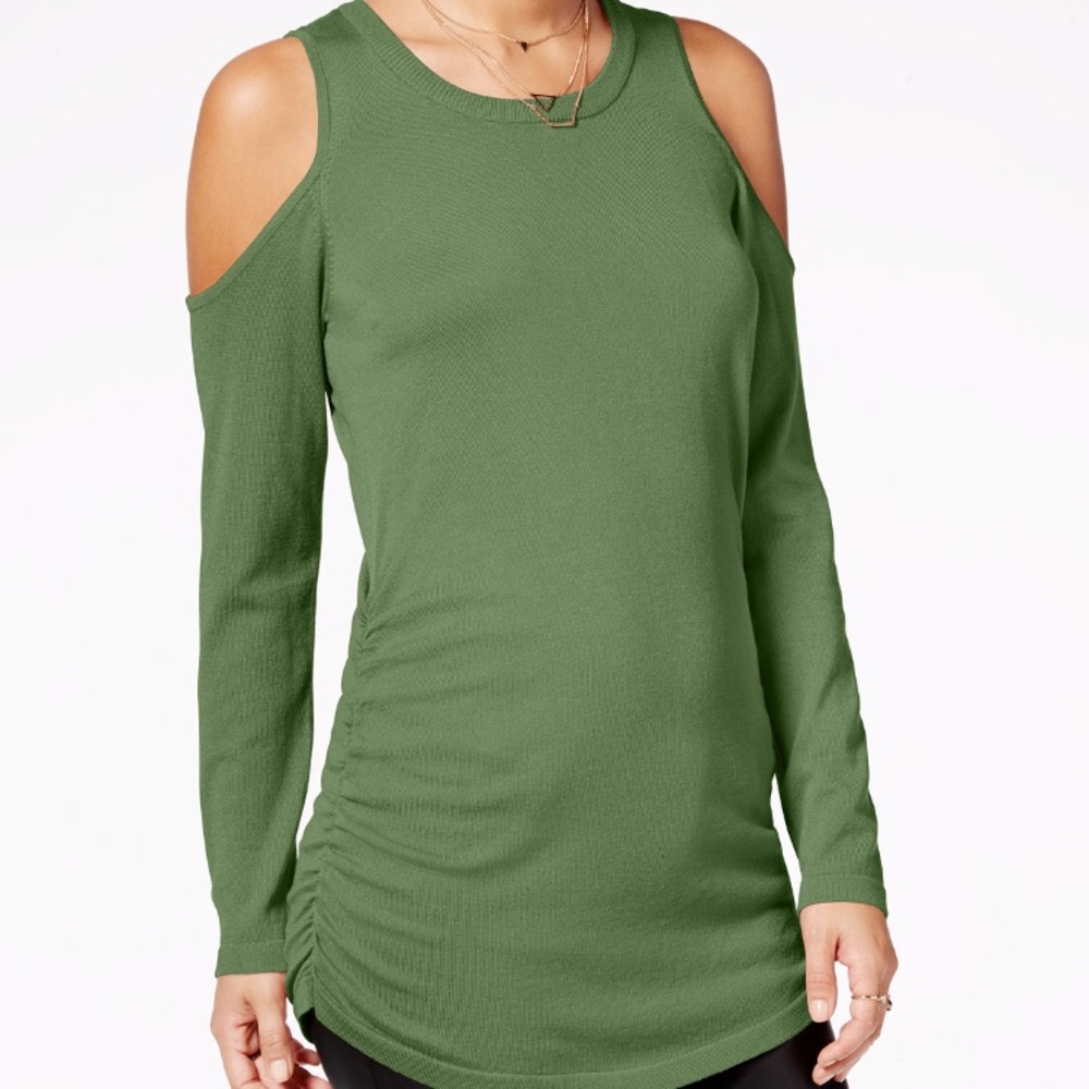 💗💕Ruched Cold Shoulder sweater 💥💥